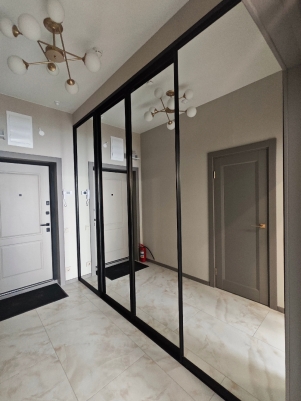 Шкафы-купе "КАУРИ"