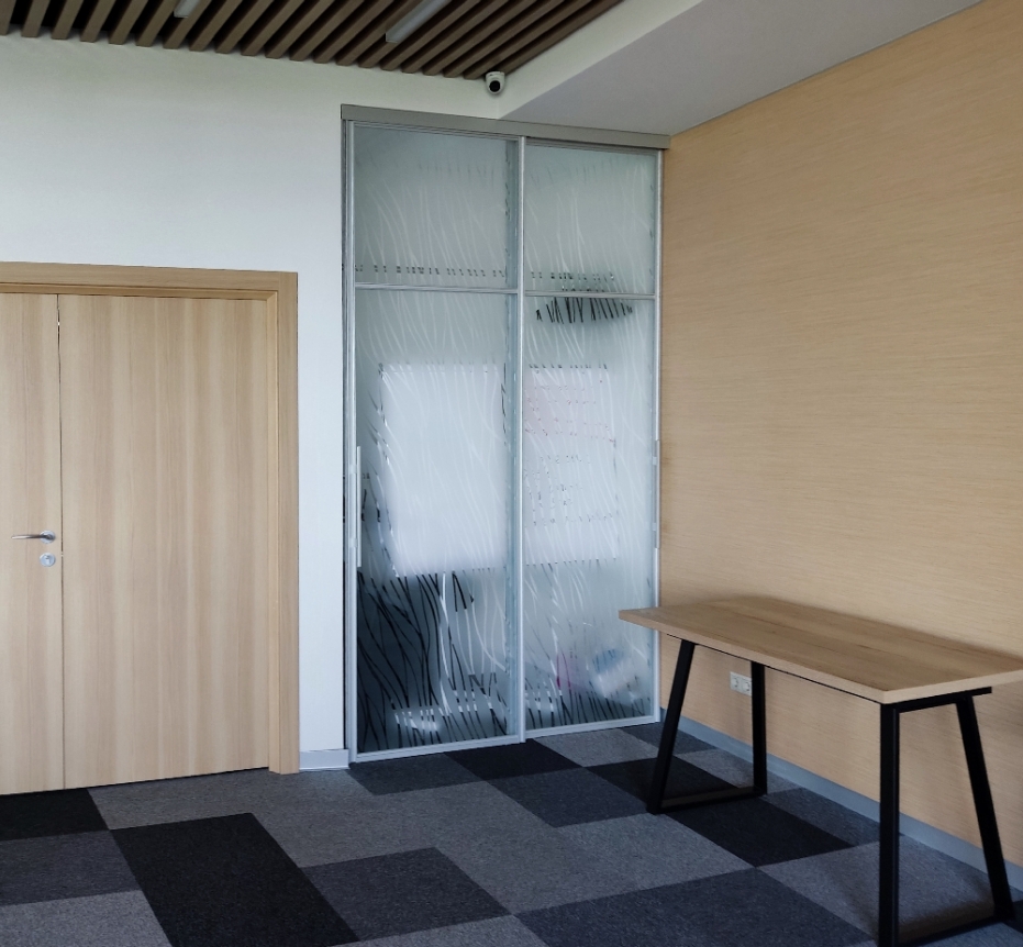 Раздвижные двери "РД-06"